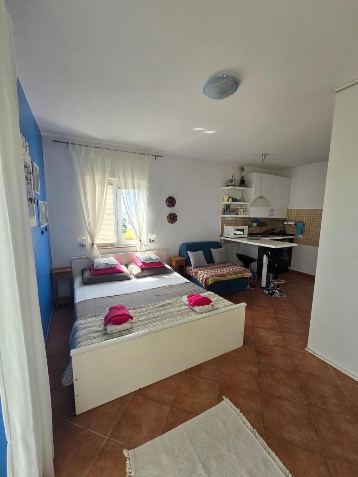 Studio Apartman Apartment *